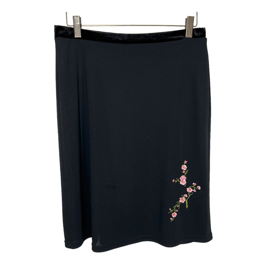Vintage 90s Black Above Knee Pull On Semi Sheer Skirt Medium